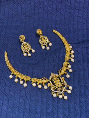 Suniksha Brass Gold-plated Gold Jewellery Set(Pack of 1)