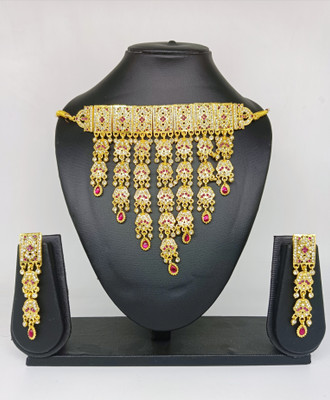 peehujewels Brass Gold-plated Green Jewellery Set(Pack of 1)