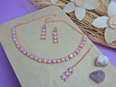 VATSALYA creation Alloy Gold-plated Pink Jewellery Set(Pack of 1)