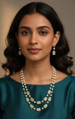 radhagovindart Brass Gold-plated White, Gold Jewellery Set(Pack of 1)