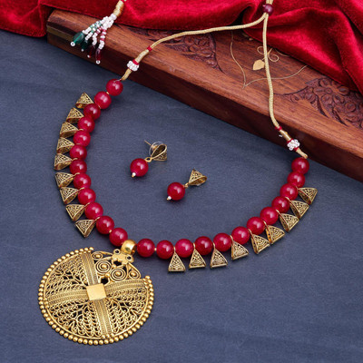 Shostopper by Sukkhi Alloy Gold-plated Red Jewellery Set(Pack of 1)