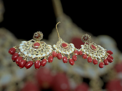 beyter Stainless Steel Sterling Silver Red Jewellery Set(Pack of 1)