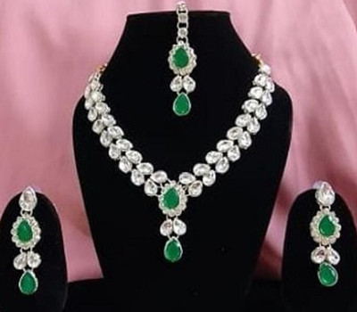 PN Collection Alloy Silver Green Jewellery Set(Pack of 1)