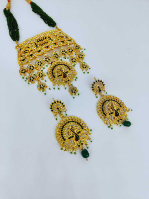 rajputijewels Brass Gold-plated Green Jewellery Set(Pack of 1)