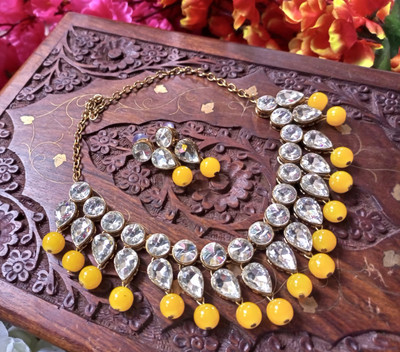 JN Handicraft Alloy Copper Yellow Jewellery Set(Pack of 1)