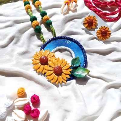 SUZU Clay Yellow, Blue Jewellery Set(Pack of 1)