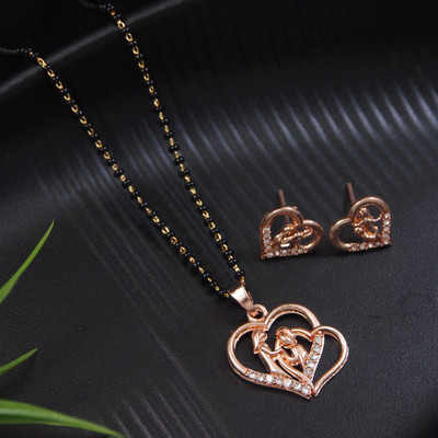 Ruby's Signature Style Alloy Gold-plated Black Jewellery Set(Pack of 1)