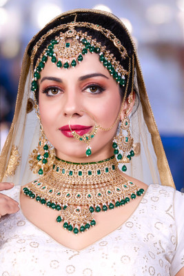 Tulsi Art Jewels Alloy Gold-plated Green Jewellery Set(Pack of 4)