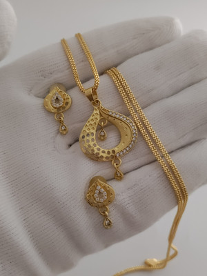 Rohit Fashion Brass Brass Gold Jewellery Set(Pack of 1)