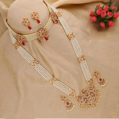 Heeva Alloy Gold Jewellery Set(Pack of 1)