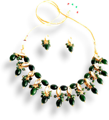 Voriyo Stone Gold-plated Green Jewellery Set(Pack of 1)