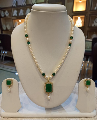 Magan Pearls And Jewels Alloy Gold-plated White, Green, Gold Jewellery Set(Pack of 1)