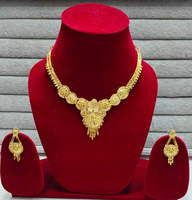 urvashi jewels Brass Gold-plated Gold Jewellery Set(Pack of 1)