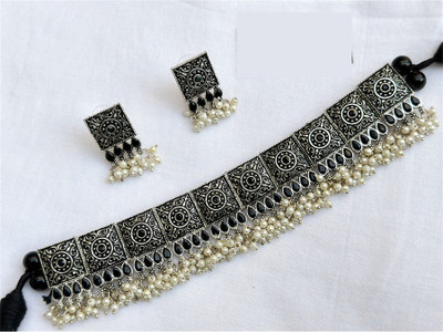Samridhi DC Oxidised Silver Black, White Jewellery Set(Pack of 1)