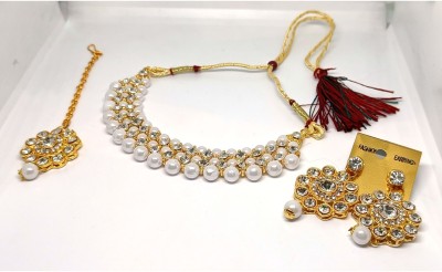 AMHRIK IMITATION Alloy Gold-plated White Jewellery Set(Pack of 1)