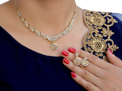 Sipradh Alloy Gold-plated Gold Jewellery Set(Pack of 1)
