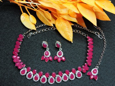 VATSALYA creation Alloy Gold-plated Ruby Red Jewellery Set(Pack of 1)