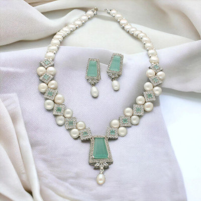 Sri Jagdamba Pearls Mother of Pearl Gold-plated White Jewellery Set(Pack of 1)