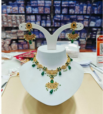BSC Gallery Alloy Green, Gold Jewellery Set(Pack of 1)