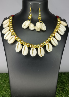 Loknath Shell, Alloy Gold, White Jewellery Set(Pack of 1)