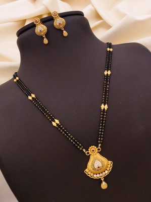 sakimo Brass Gold-plated Gold Jewellery Set(Pack of 1)