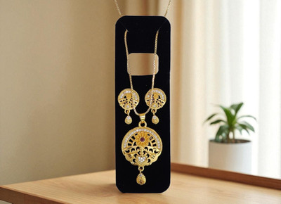 Shifa Enterprises Brass Gold-plated Gold Jewellery Set(Pack of 1)