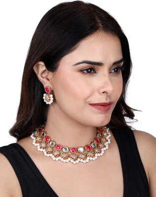 Divisha Imitation Alloy Gold-plated Red Jewellery Set(Pack of 1)