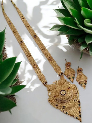 Seora Alloy Gold-plated Gold Jewellery Set(Pack of 3)