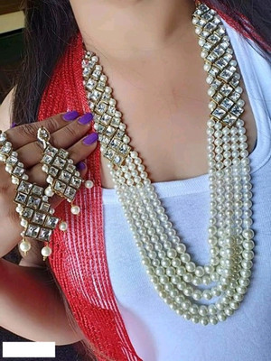 Nivaan Alloy Gold-plated White Jewellery Set(Pack of 2)