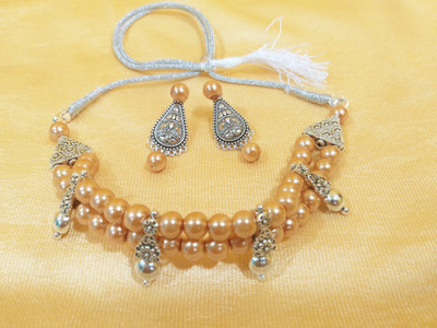 Embellish Ornaments Gallery Shell Gold Jewellery Set(Pack of 1)
