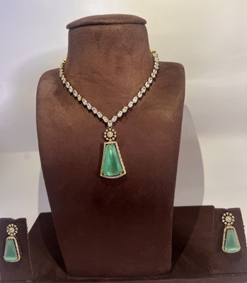 Mayukha Crystal, Copper, Alloy Gold-plated White, Green, Gold Jewellery Set(Pack of 1)