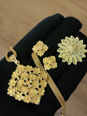 DENISHA Brass Gold-plated Gold Jewellery Set(Pack of 4)