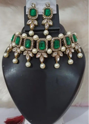Manmohini Alloy Gold-plated Multicolor Jewellery Set(Pack of 1)