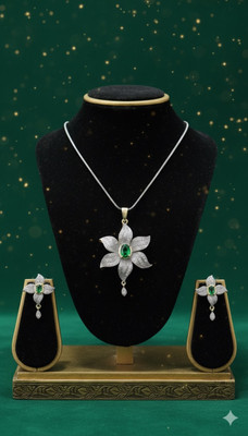 Dazzle Jewel Alloy Green Jewellery Set(Pack of 1)