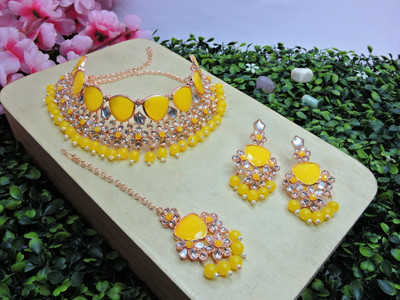 VATSALYA creation Alloy Gold-plated Yellow Jewellery Set(Pack of 1)