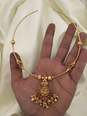 YIMBLI Traditional Wedding Wear Necklace/Jewellery Set For Women and Girls Gold-plated Plated Brass Necklace Set