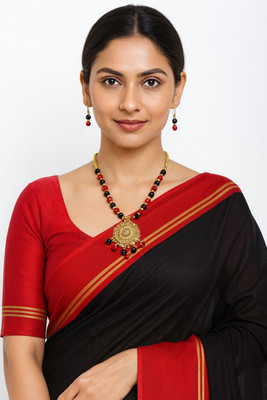 vishnu traders Alloy Gold-plated Black, Red, Gold Jewellery Set(Pack of 1)