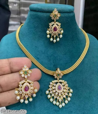 ROFARWORD Brass, Copper Gold-plated Gold Jewellery Set(Pack of 1)