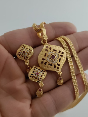 MoonoreJewells Alloy Gold-plated Gold Jewellery Set(Pack of 1)