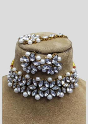 SatnamCreation Alloy Gold-plated White Jewellery Set(Pack of 1)