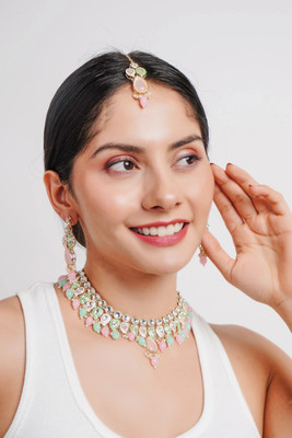 Divisha Alloy Gold-plated Multicolor Jewellery Set(Pack of 1)
