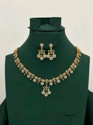 Pamadhya Brass, Copper Gold-plated Gold Jewellery Set(Pack of 1)