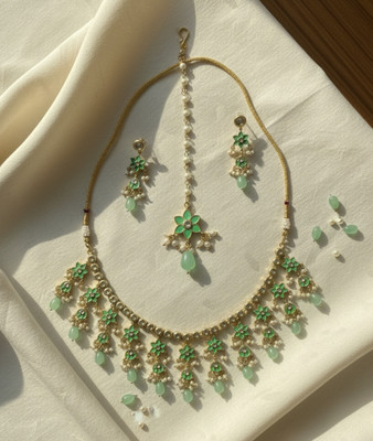 TaakshviJewels Alloy Gold-plated Green Jewellery Set(Pack of 3)