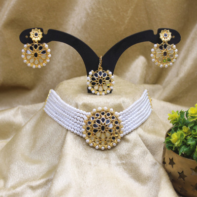 Chikku Alloy Gold-plated White Jewellery Set(Pack of 1)