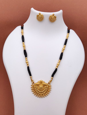 bhanu diam Alloy Gold Jewellery Set(Pack of 1)