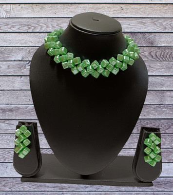 UTTARAI Alloy Gold-plated Green Jewellery Set(Pack of 1)