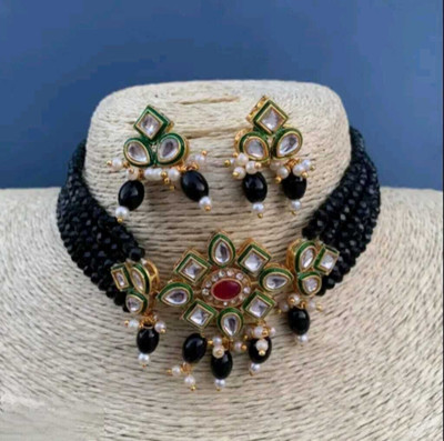 ARADHEMA Alloy Gold-plated Black Jewellery Set(Pack of 1)