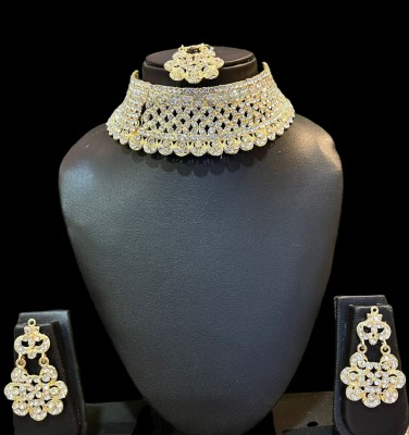 SHAH Alloy Gold-plated White Jewellery Set(Pack of 1)