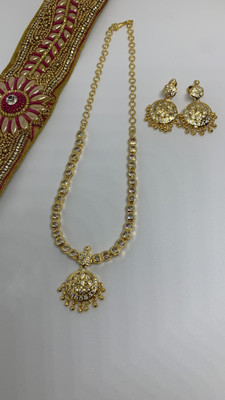 LAKSHMI SANKAR Alloy Gold-plated Gold Jewellery Set(Pack of 1)