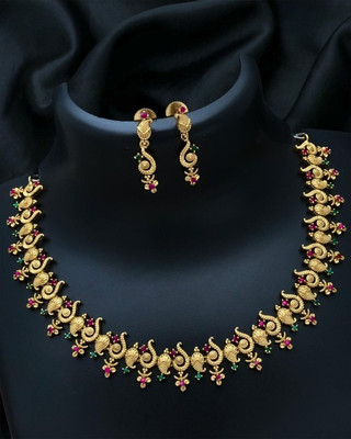 TheWardrobee Brass Gold-plated Multicolor Jewellery Set(Pack of 1)